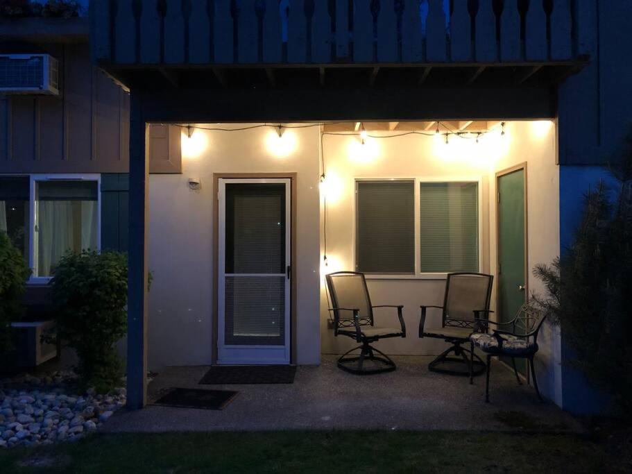 Walk To Downtown Leavenworth * Sleeps 6 + Pets * Ground Level Gem! 아파트 외부 사진