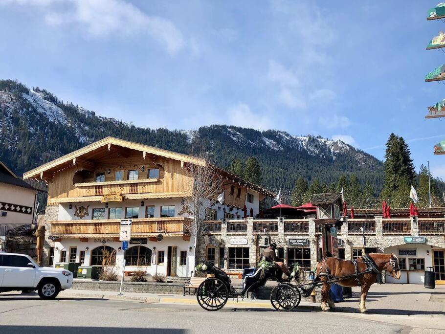 Walk To Downtown Leavenworth * Sleeps 6 + Pets * Ground Level Gem! 아파트 외부 사진