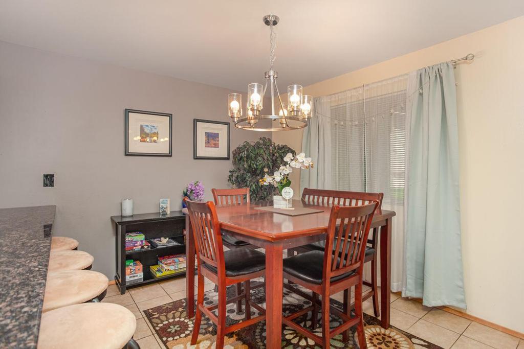 Walk To Downtown Leavenworth * Sleeps 6 + Pets * Ground Level Gem! 아파트 외부 사진